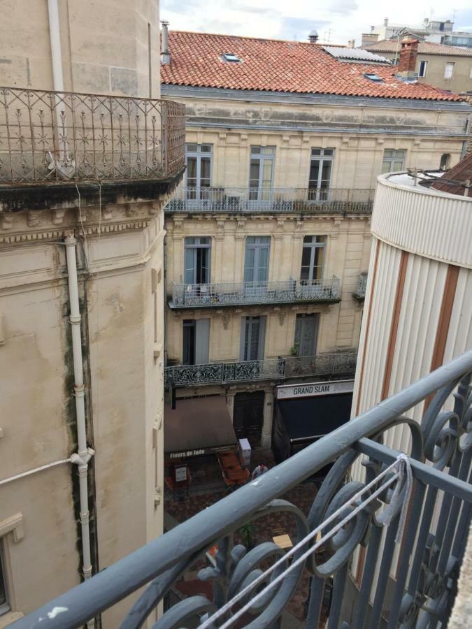 Hyper Centre Comedie Apartment